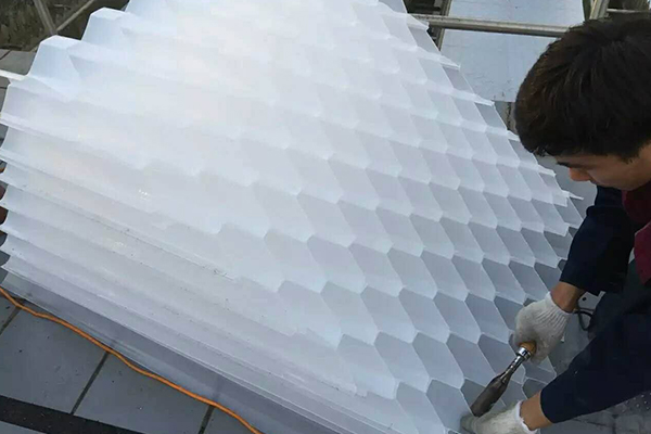 б�������cֱ�����϶���������Щ���c(di��n)��